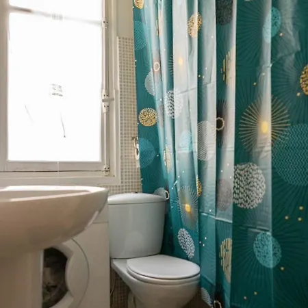 Promenades Des - Carre&or