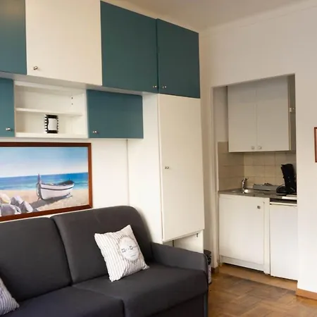 Promenades Des - Carre&or * Nicea